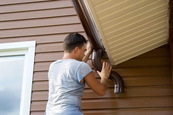 Cost of Porch Gutter Repair in San Francisco